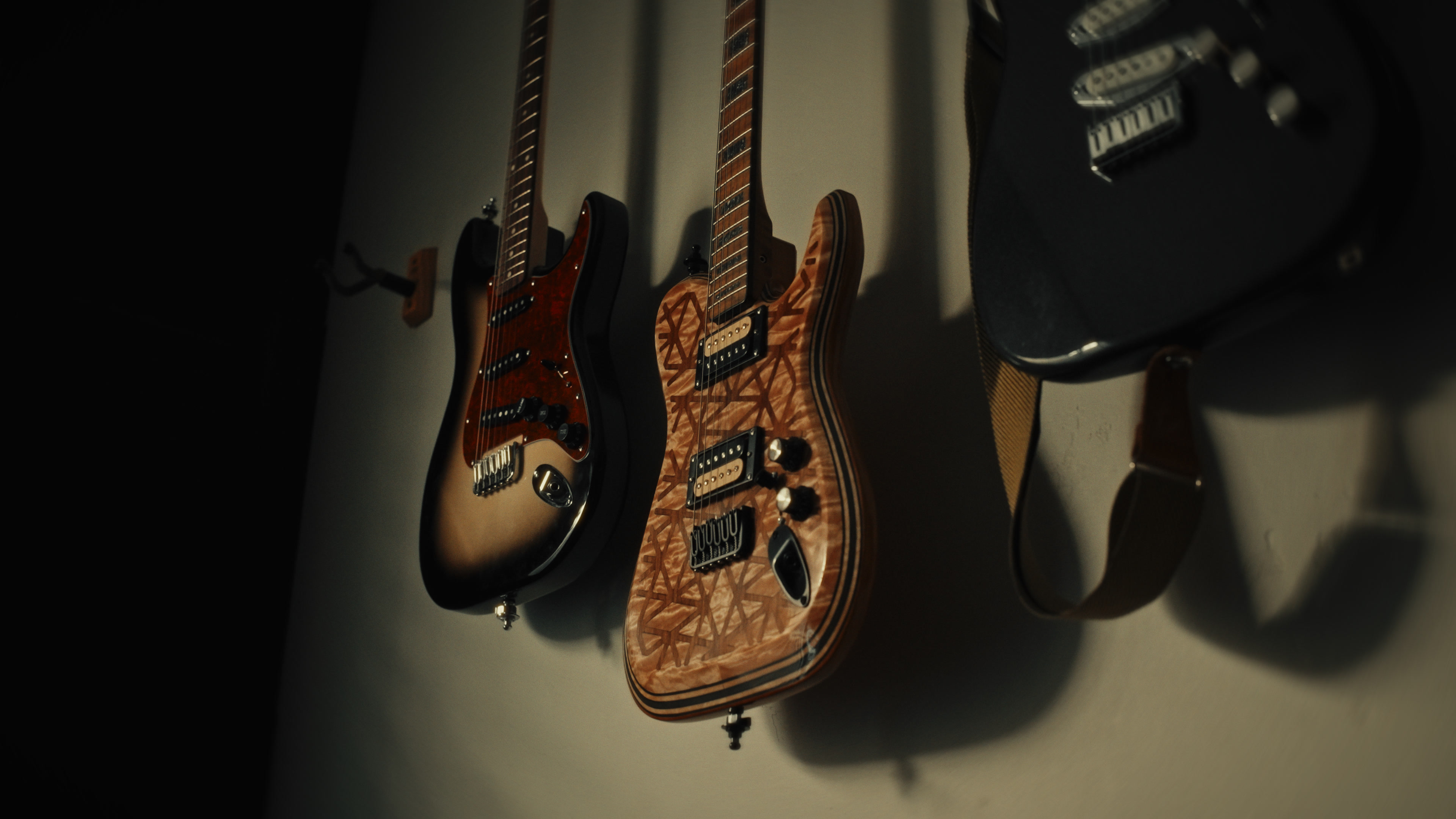 Custom handcrafted guitar 19 by Art Coombs